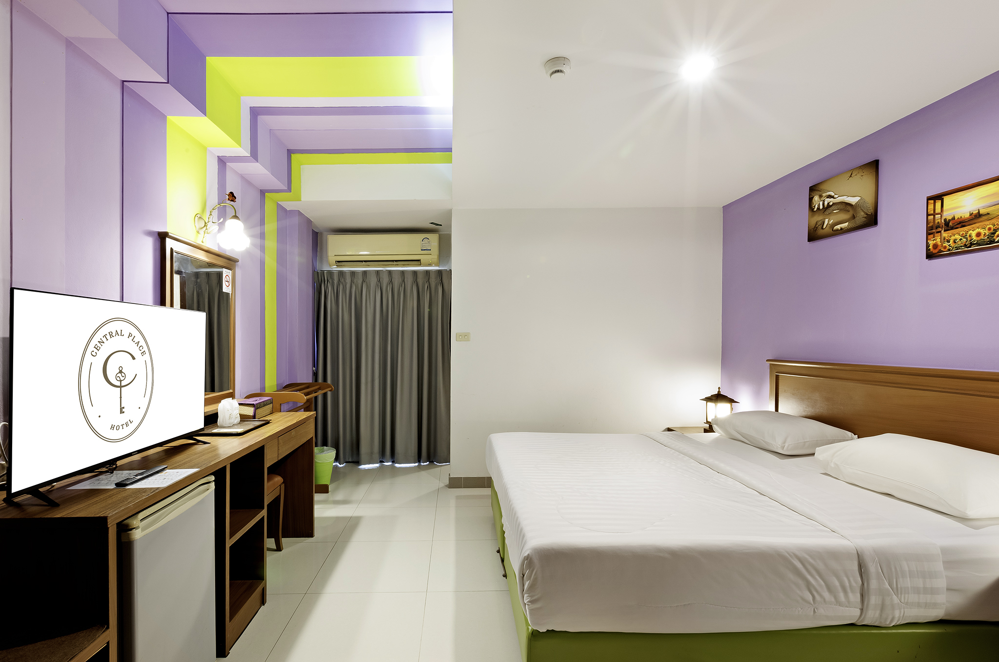 Central Place Hotel Guest Room 87