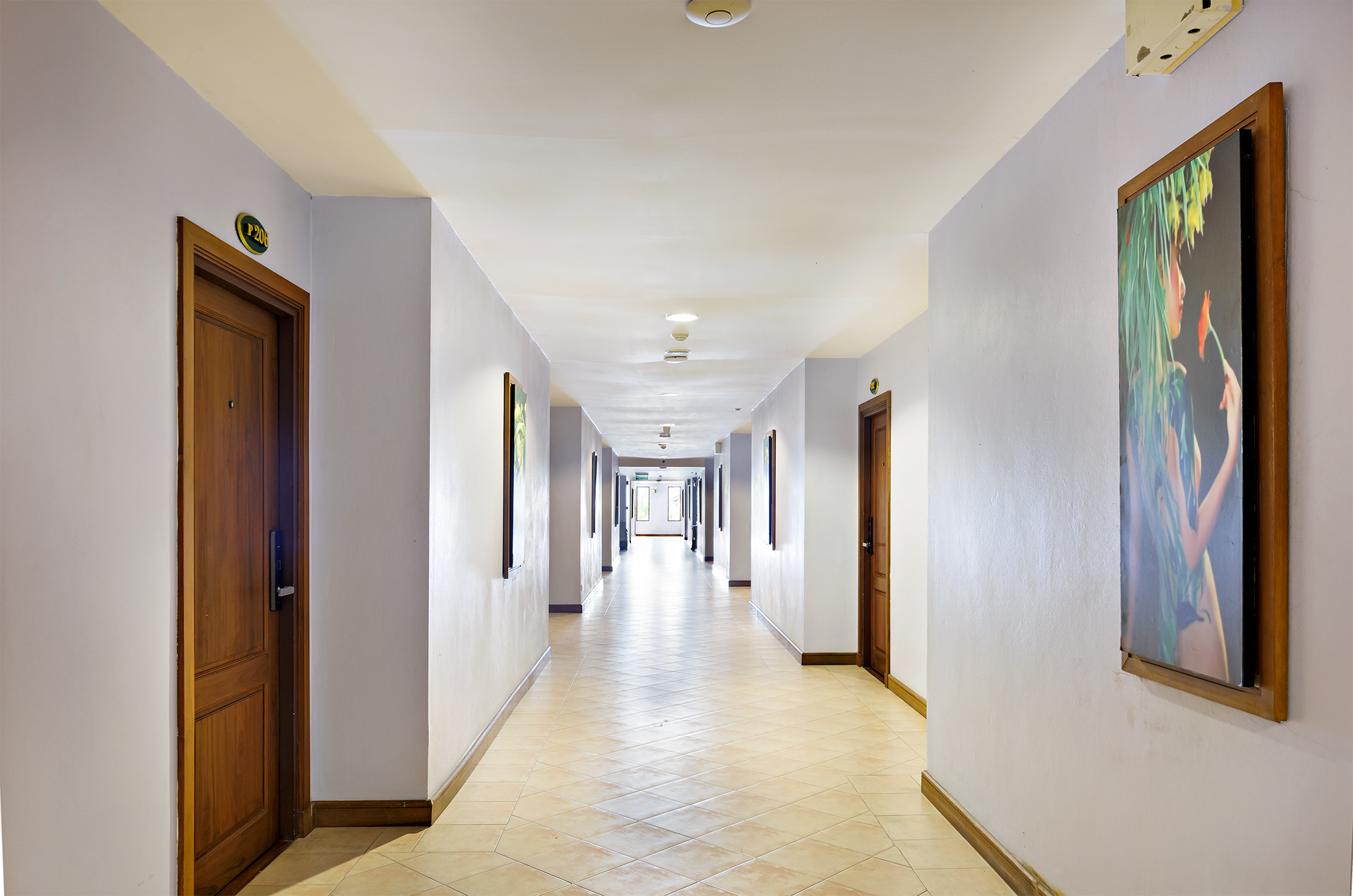Central Place Hotel Atmosphere 10